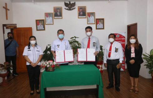 Bangun Dunia Pendidikan, Pemkot Tomohon Teken MoU Dengan Unsrit