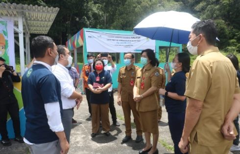 Pemkot Tomohon Terima CSR dari PLN