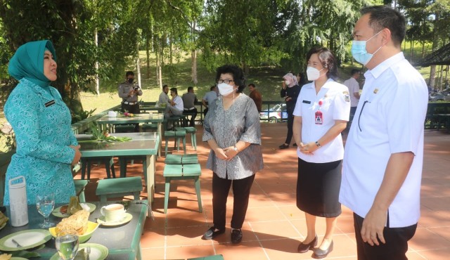 Ketum TP PKK RI Kagumi Keramahan Masyarakat Tomohon