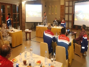 Caroll Senduk Terima Kunker Komisi VII DPR RI