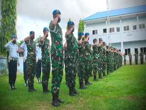 Komandan Lanud Sri Sosialisasi SMA Pradita Dirgantara Perdana di SMP 10 Manado