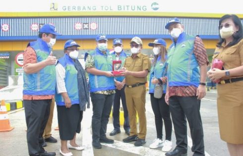 Walikota Bitung Maurits Mantiri Sambut Kunker Komisi VI DPR RI