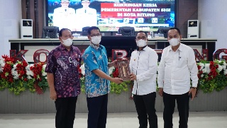 Diterima Wawali Hengky Hunandar, Kabupaten Sigi Belajar Program Digitaliasi di Pemkot Bitung