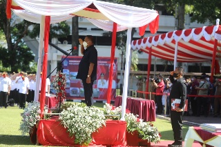 Hari Kebangkitan Nasional Olly Dondokambey Gelorakan “Ayo Bangkit Bersama”