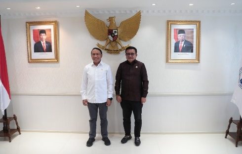 Bangun sarana penunjang Olahraga di Bitung, Wali Kota Maurits temui langsung Menpora