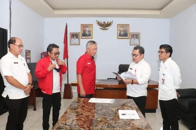 PDI Perjuangan Sulut Terima LHP Banparpol dari BPK