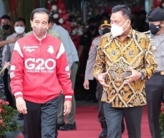 Bendahara Umum PDIP Olly Dondokambey Calon Kuat Mengisi Kursi MenPAN-RB