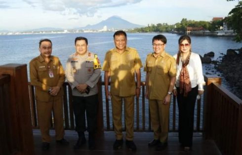 Diresmikan Gubernur Sulut, Manado Beach Walk resmi diserahkan ke Pemkot Manado