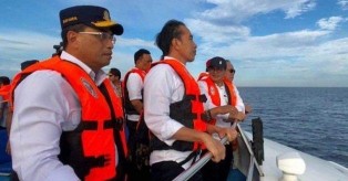 Jokowi Hibahkan 2 Kapal Pesiar Untuk Sulut