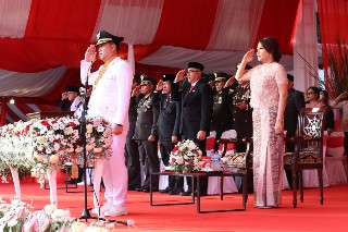 Pimpin Upacara Penurunan Bendera, Wagub Sulut Steven Kandouw Ingatkan Jaga Persatuan