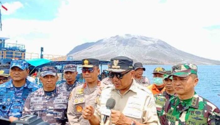 Turun Langsung ke Lokasi Bencana Tagulandang, Gubernur Olly : Seluruh Fasilitas Warga Pulau Ruang di Wilayah Relokasi Difasilitasi Pemerintah