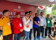 Joune Ganda-Kevin Lotulung Diantar Ribuan Pendukung ke KPU Minut