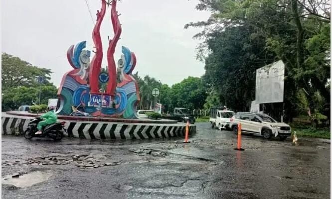 Pemkab Minut Realisasikan Keluhan Warga, Jalan dan Drainase Zero Point Segera Diperbaiki