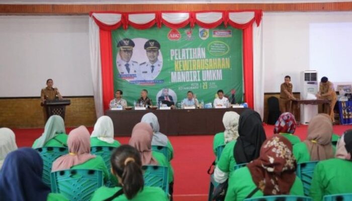 Wali Kota Kotamobagu Buka Pelatihan Kewirausahaan UMKM