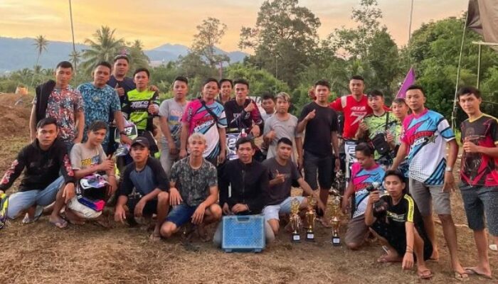 Intra Pongantung Gaungkan Semangat Persatuan di HUT RI ke-80 dan HUT Desa Kumelembuai Satu ke-28