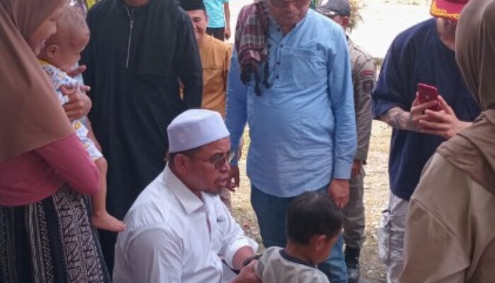 Bupati Bolmut Kunjungi Desa Huntuk, Salurkan Bantuan Sembako dan Makan Bergizi 