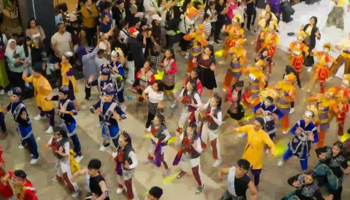 Manari di Mall, Lebih dari 8.000 Peserta Ramaikan Indonesia Menari 2025