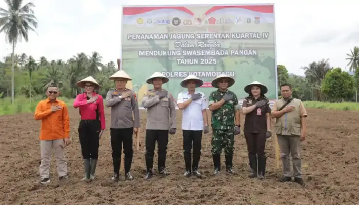 Hadiri Penanaman Jagung, Wali Kota Kotamobagu Weny Gaib Dukung Swasembada Pangan