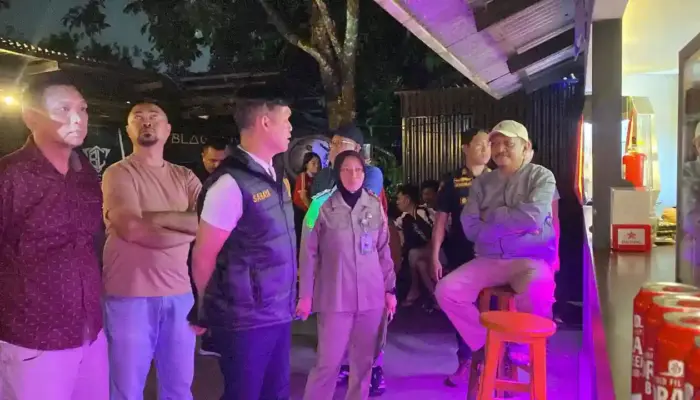 Bersama Satpol PP, Tim Gabungan Dapati Banyak Cafe Jual Minol Tak Berizin dan Beroperasi Hingga Subuh