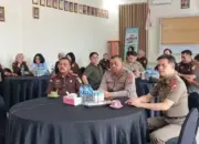 Wawali Didampingi Kasatpol PP Hadiri Sosialisasi UU Hukum Pidana Kejari Kotamobagu