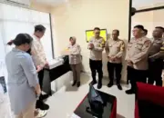 Kasat Intel Iptu Falery Dapat Surprise Ulang Tahun Dari Wakapolres Kotamobagu