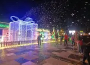 Menjelang Natal, Kota Manado “Turun Salju”