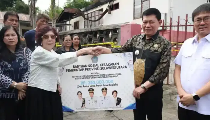 Gerak Cepat Yulius Selvanus Pascakebakaran Panti Werdha, Pemprov Sulut Kucurkan Rp250 Juta