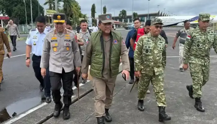 Usai Rakor Bergegas ke Sitaro, Gubernur YSK Tinjau Langsung Penanganan Darurat Pasca Banjir Bandang Siau