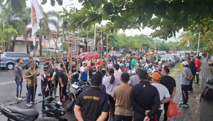 Gerakan Indonesia ASRI: Kerahkan 117 Personel, Pol-PP Sulut Angkat 1.107 Kg Sampah