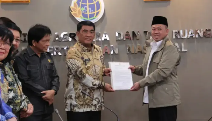 Pariwisata, Pertambangan dan LP2B, YSK : RTRW Provinsi Segera Ditindaklanjuti ke Kabupaten/Kota