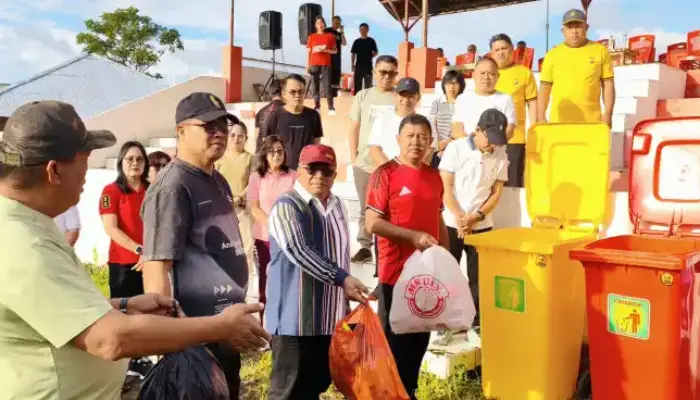 Pimpin Gerakan Indonesia ASRI, Wabup Fredy Tuda Dorong Pemulihan Sampah