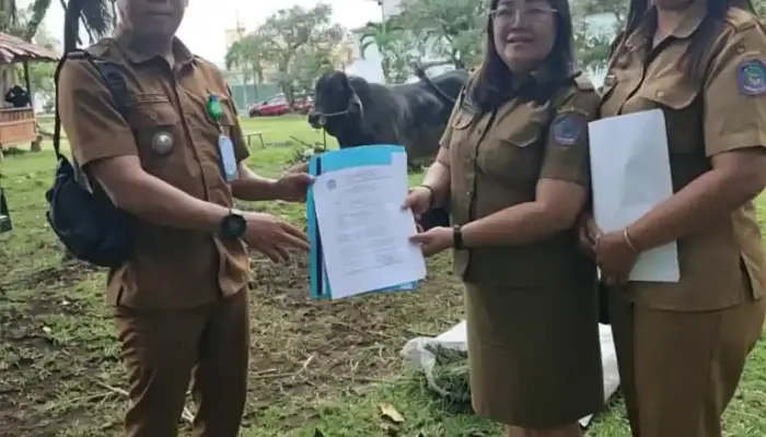 Warga Kobo Besar Bersyukur Terima Bantuan Sapi Qurban dari Gubernur Sulut